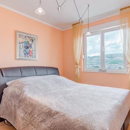 The Best Old Town View Apartment, 5 Min Walk, Parking Trogir Bagian luar foto