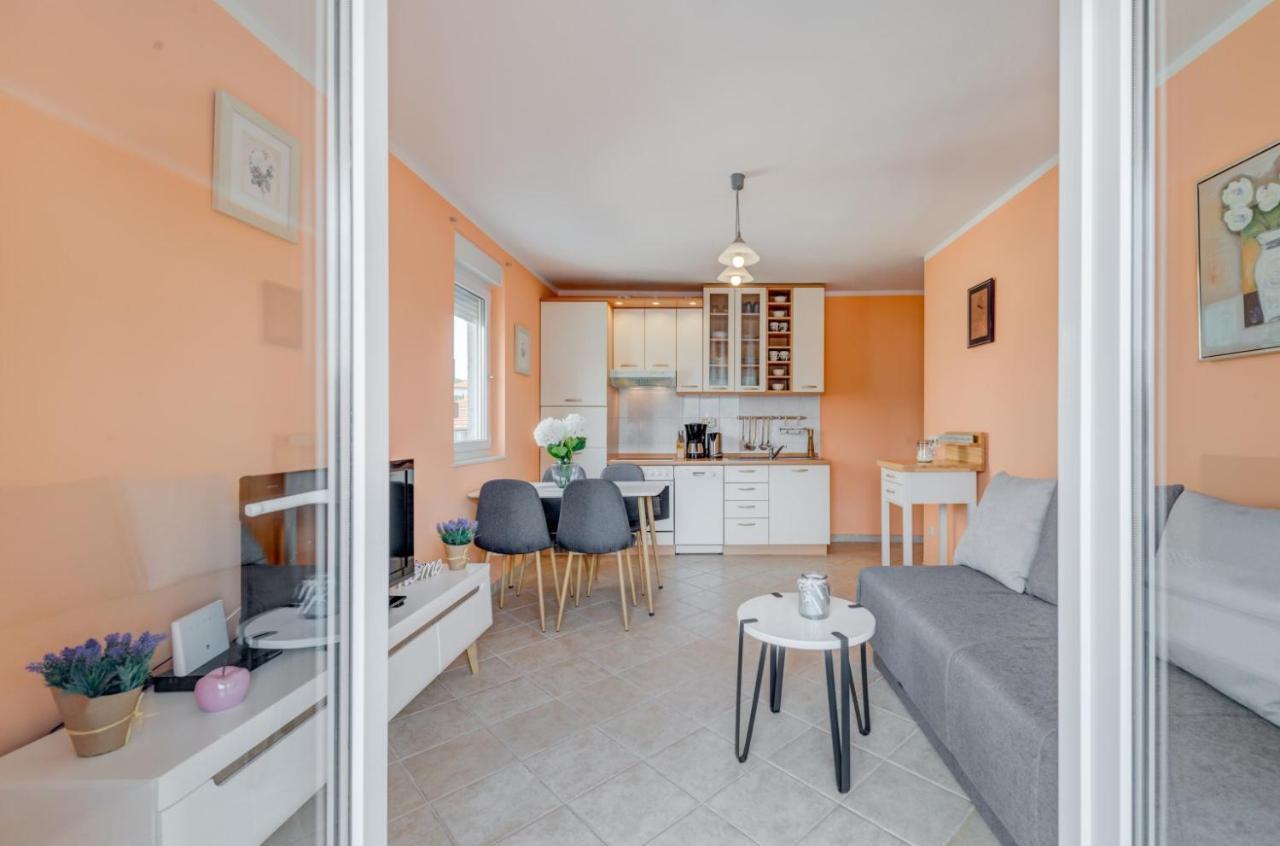 The Best Old Town View Apartment, 5 Min Walk, Parking Trogir Bagian luar foto