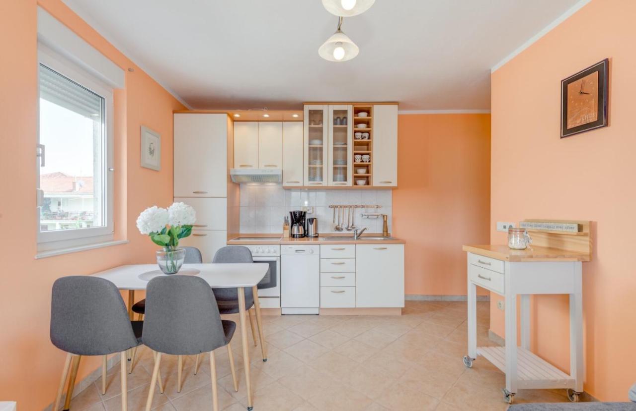 The Best Old Town View Apartment, 5 Min Walk, Parking Trogir Bagian luar foto