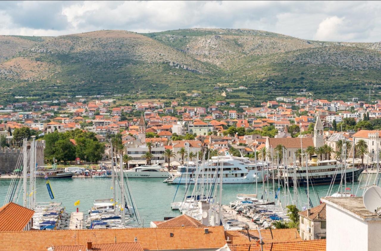 The Best Old Town View Apartment, 5 Min Walk, Parking Trogir Bagian luar foto