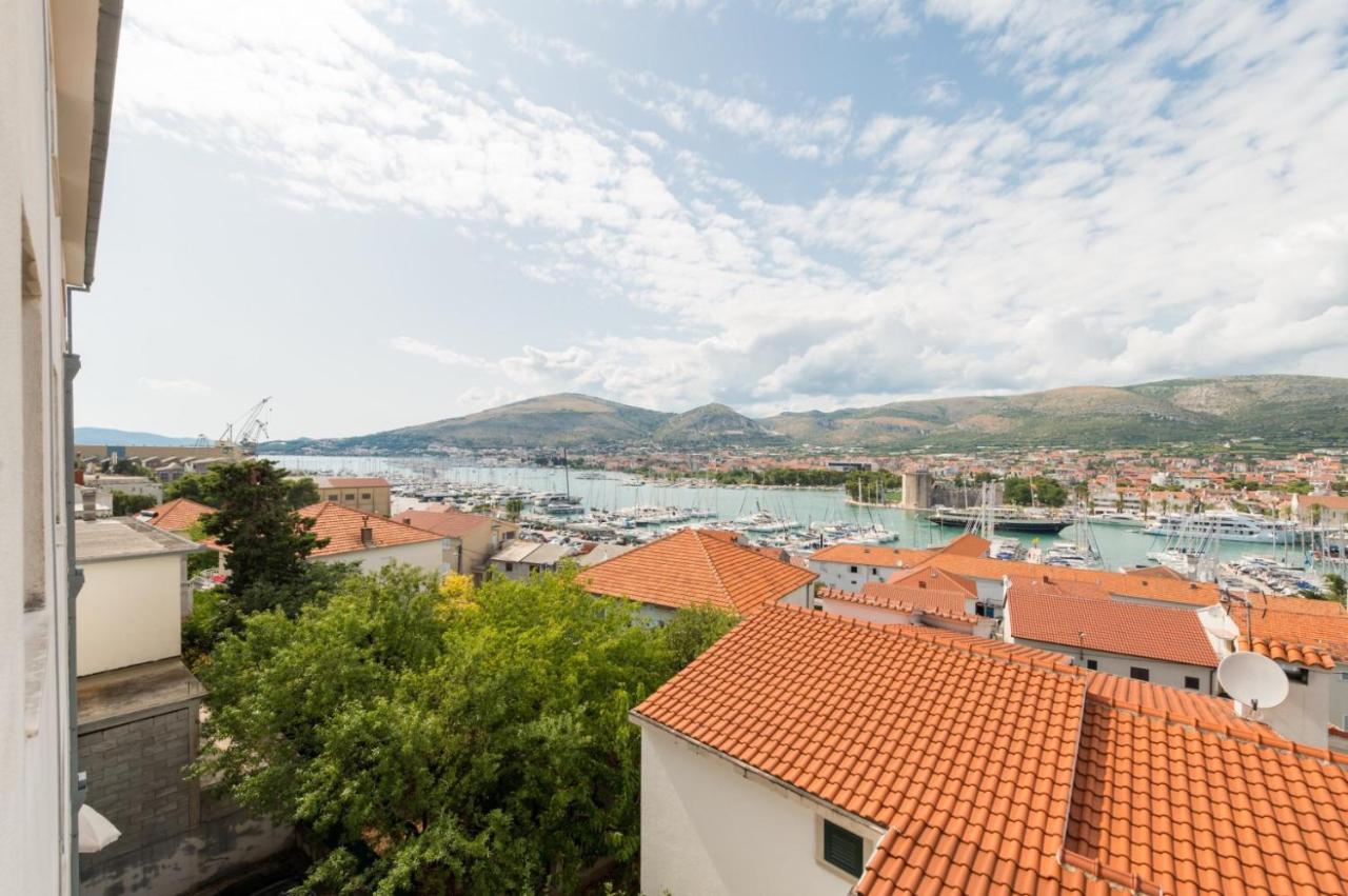 The Best Old Town View Apartment, 5 Min Walk, Parking Trogir Bagian luar foto