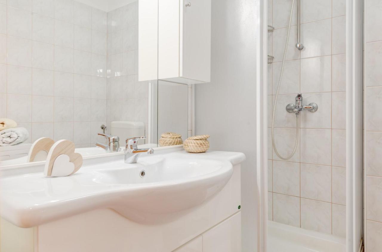 The Best Old Town View Apartment, 5 Min Walk, Parking Trogir Bagian luar foto