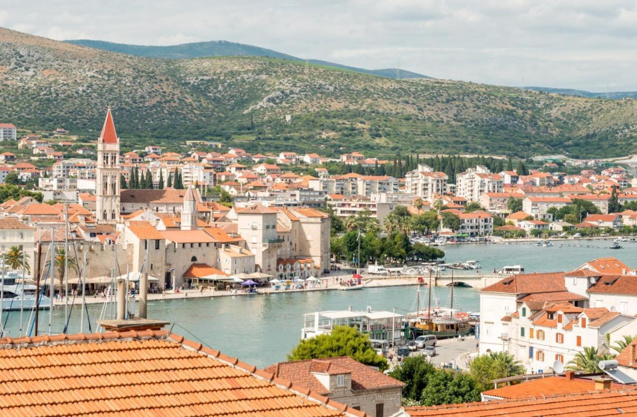 The Best Old Town View Apartment, 5 Min Walk, Parking Trogir Bagian luar foto